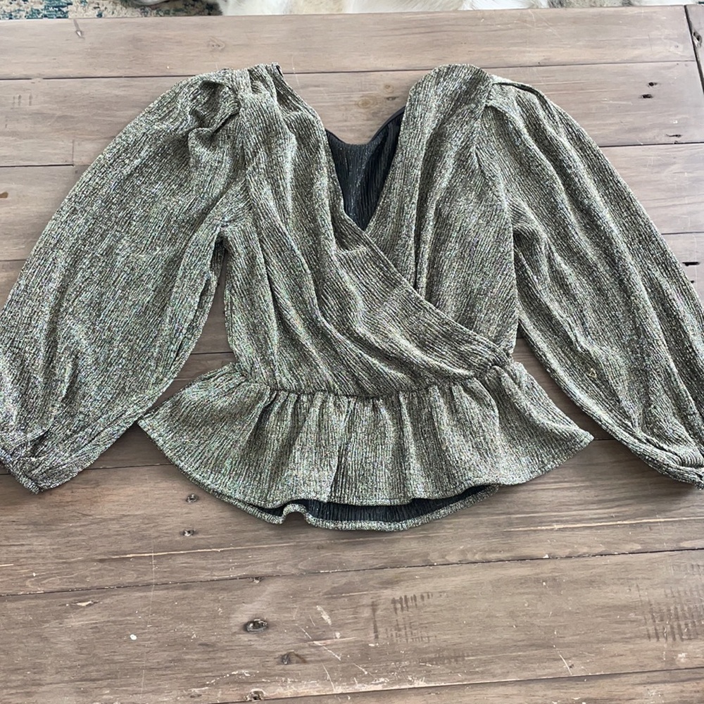 Astr side XS gold/silver/black top